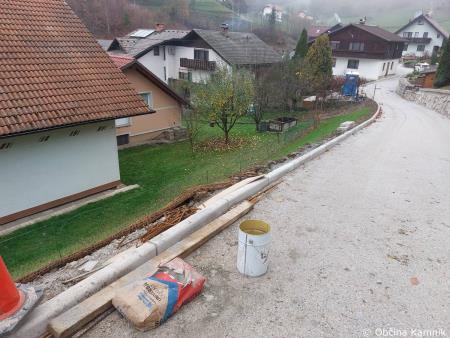 Izgradnja podpornih zidov ter obnova infrastrukture v naselju Markovo (3)